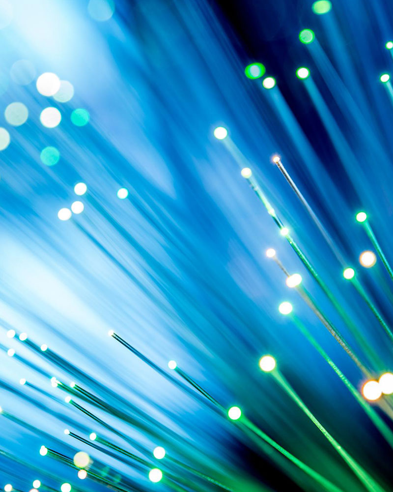 Ein Bündel leuchtender Glasfasern