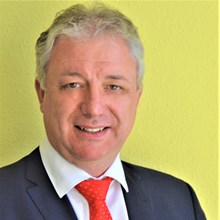 Porträt Dietmar Berndt Bürgermeister Dietmar Berndt, Bürgermeister von Böhlen