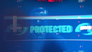 Protected Digitaler Text auf einem Bildschirm mit envia TEL Logo