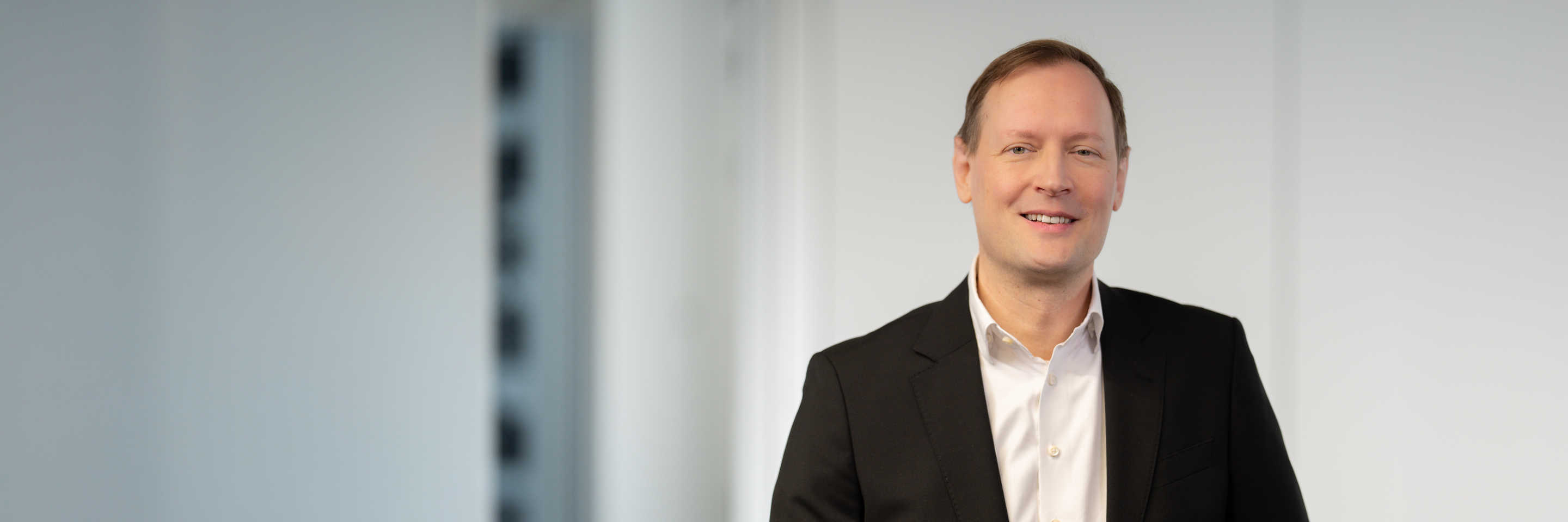 Dr. Sebastian Lissek Prokurist envia TEL GmbH