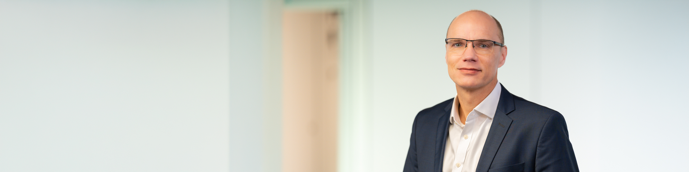 Porträt von Lutz Lohse Geschäftsführer envia TEL GmbH