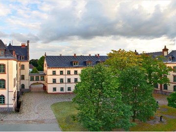 Europäisches-Gymnasium-Waldenburg Außenaufnahme des Gebäudes der Europäischen Gymnasiums Waldenburg